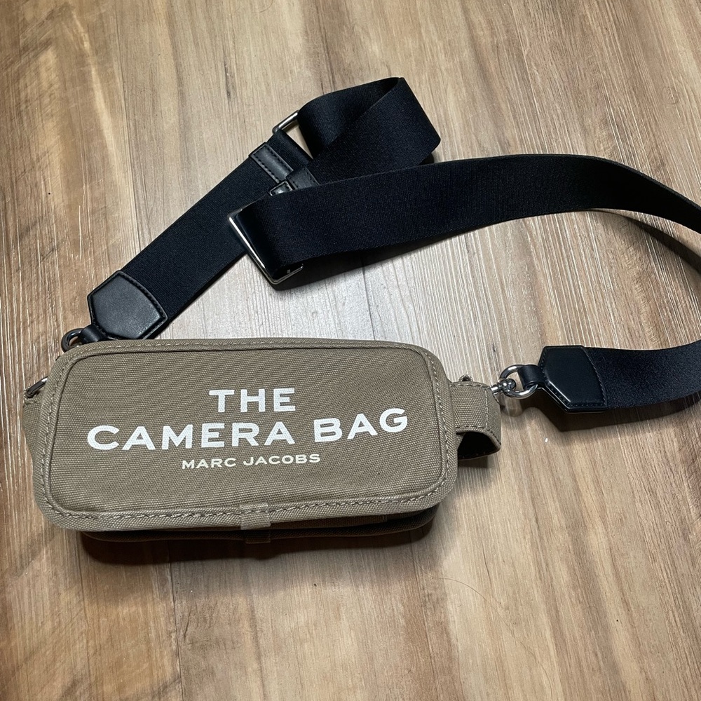 Marc Jacobs Tan Camera Bag